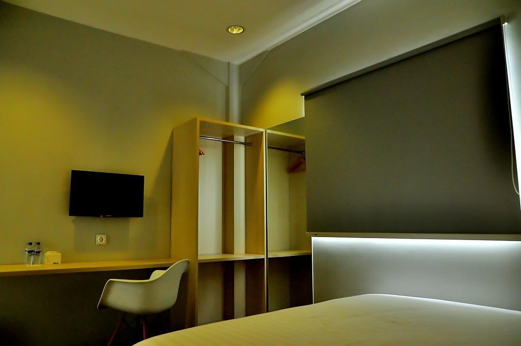 Summer Bed & Breakfast Banjarmasin  Phòng bức ảnh