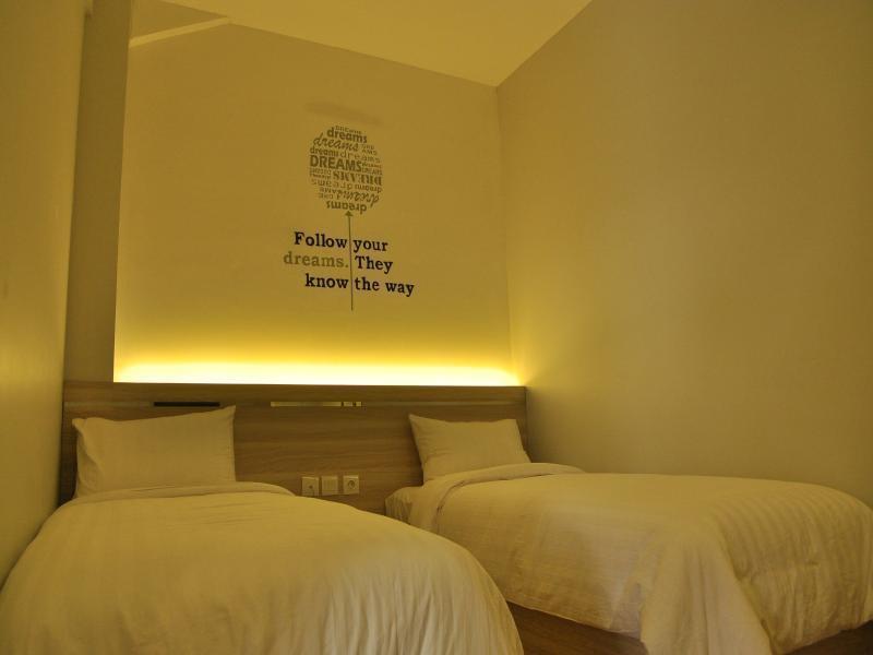 Summer Bed & Breakfast Banjarmasin  Ngoại thất bức ảnh